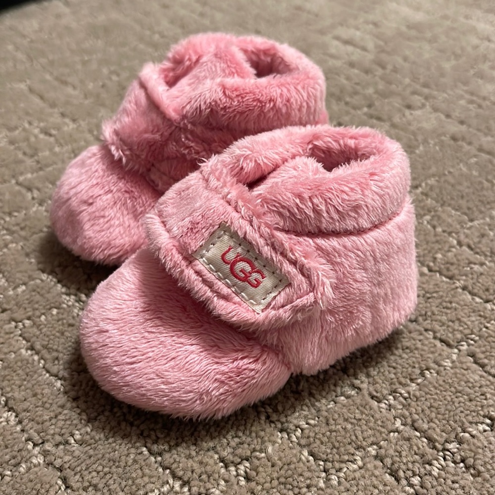 Ugg Australia bubblegum pink furry baby ugg boots booties 0/1